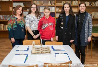 2018-PREZENTACNY-VECER-GYMPE-06