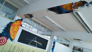 fragmenty slnečnej sústavy v učebni fyziky