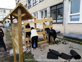 2019-10-urobme-skolu-zelensou-24