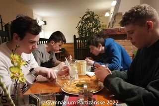 2022-04-dejepis-sutaz-6