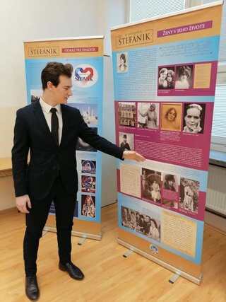 2022-01-17-vystava-stefanik-3