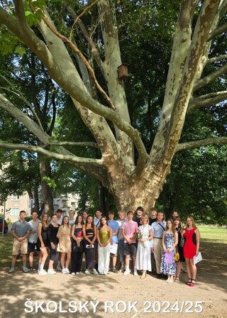 2.A - triedna učiteľka Miroslava Nyitraiová