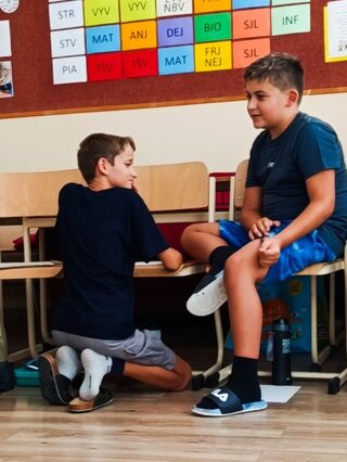 2025-09-adaptacny-program-8G-06