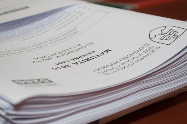 Už to vypuklo - maturanti vbehli do posledného kola