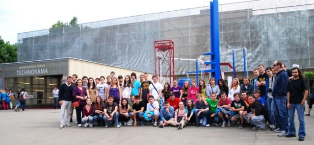 Za vedou a poznaním